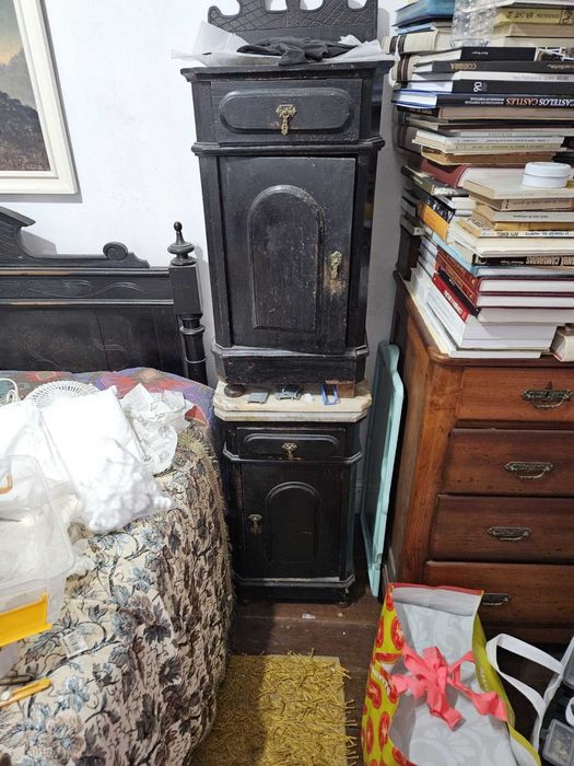 Cama e Mesas de Cabeceira