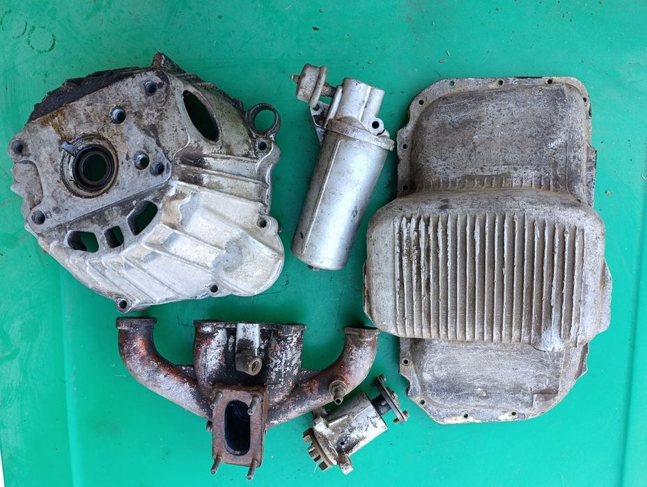 Карбюратор - бензонасос-запчасті Москвич