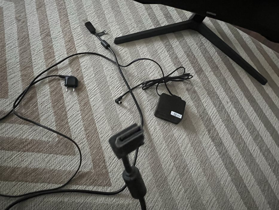 Монітор самсунг 144 гц 2К