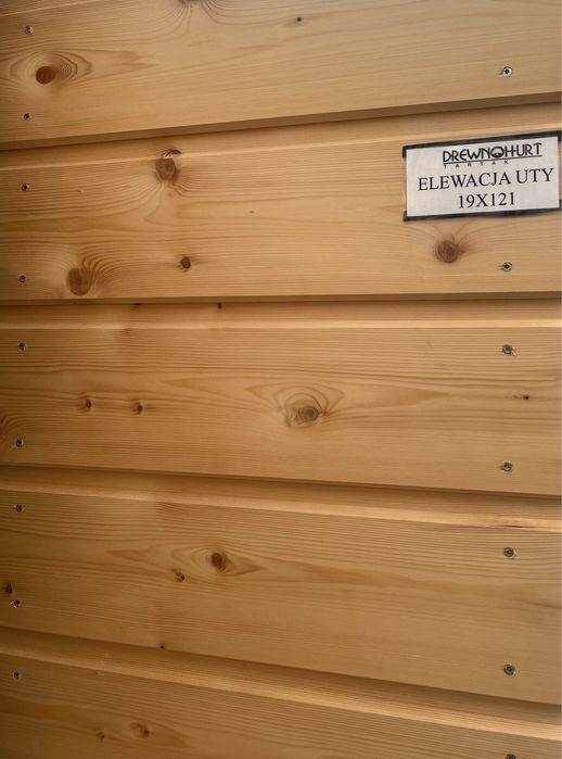 Deska elewacyjna UTV  wym. 19x121 klasa AB