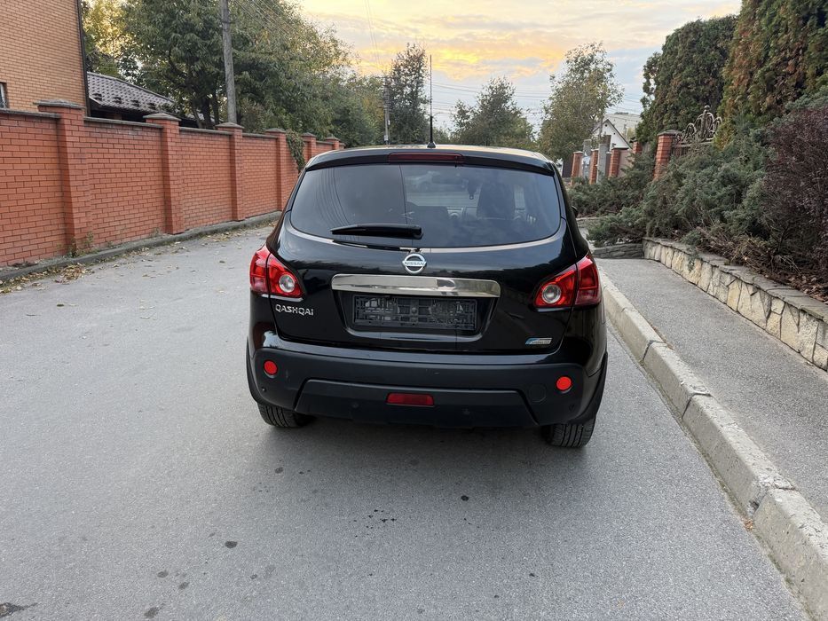 Продам Nissan Qashqai