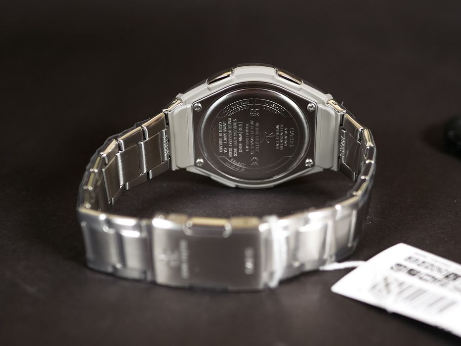 Casio WVA-M640D-2A2 Navy Solar Radio Controlled