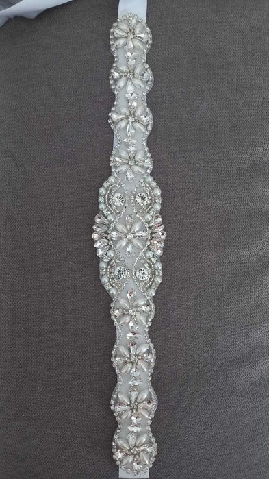 Aplicacao cinto para vestido de noiva novo