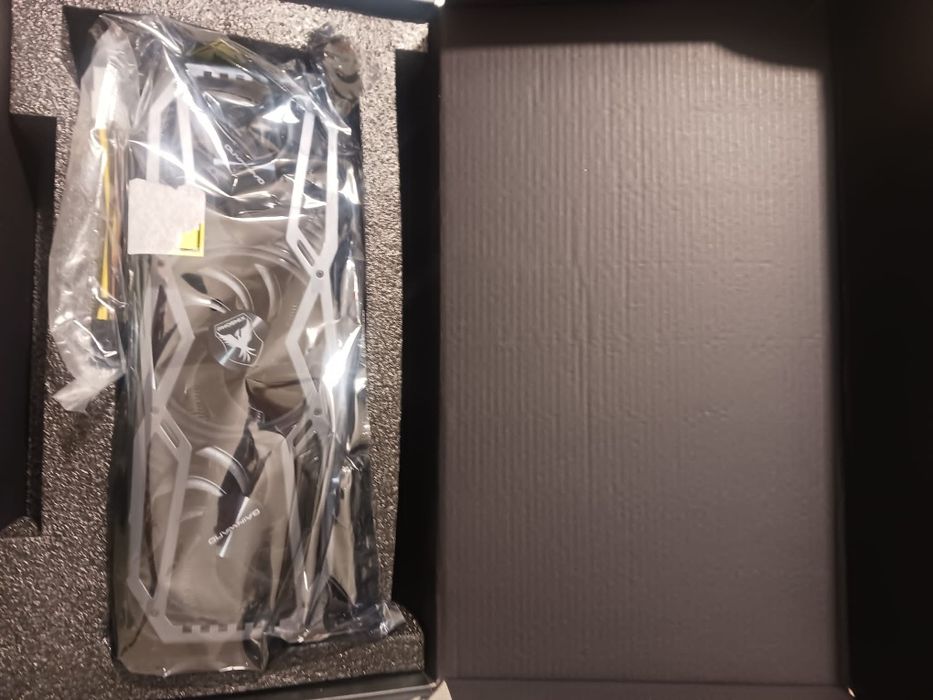 RTX 3070 Gainward - 8GB S/ LHR