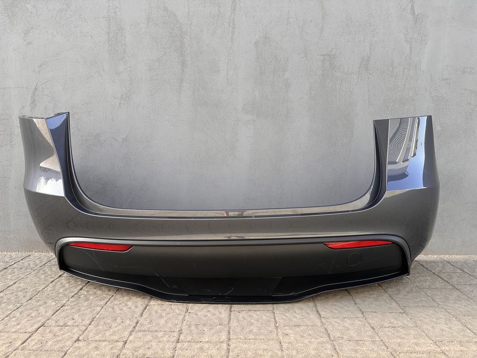 Tesla Model Y 2023 бампер задній в зборі Тесла запчастини оригінал МУ