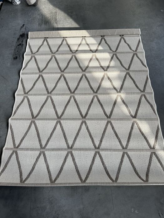 Розпродаж,уцінка килими,коври,палас.