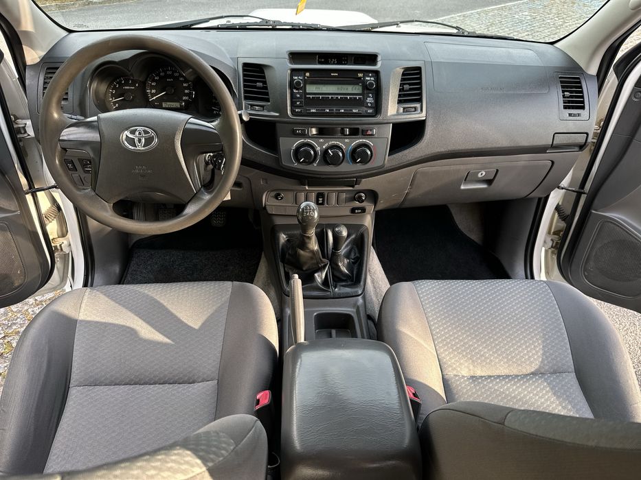 Toyota Hilux 2.5 D-4D 144cv 4X4