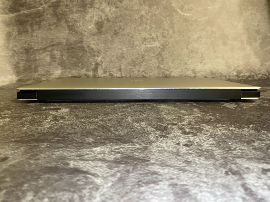Dell Precision 5540 і7-9850h 16Gb 256Gb T1000 4GB UHD IPS 15,6” сенсорний