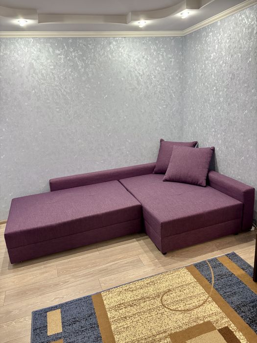 Продам красивий диван+матрац