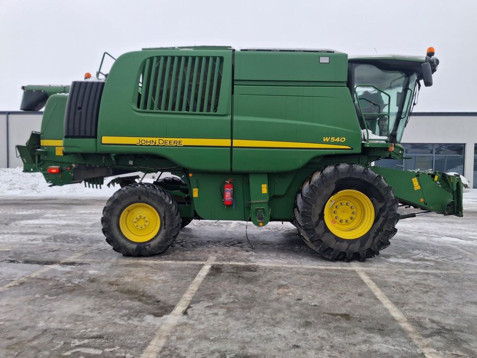 John Deere W540  Kombajn zbożowy John Deere W540