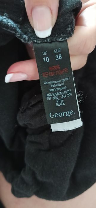 Продам джинсы для беременных