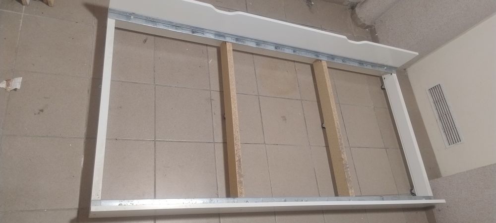 Łóżko na kółkach IKEA