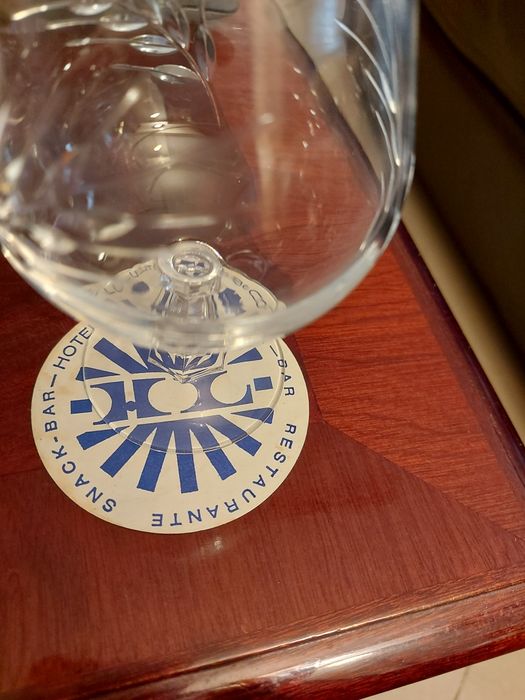 Base de copos Vintage do Hotel Lutécia - Lisboa.