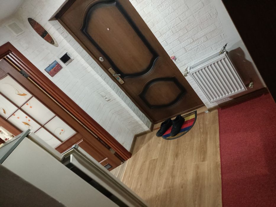 Продам часть дома.+дом 35 КВ.м.в одном дворе.