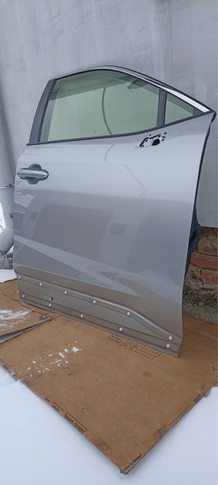 Двері RAV4 V Рав4 Тойота Задні 1D5 Ідеальні