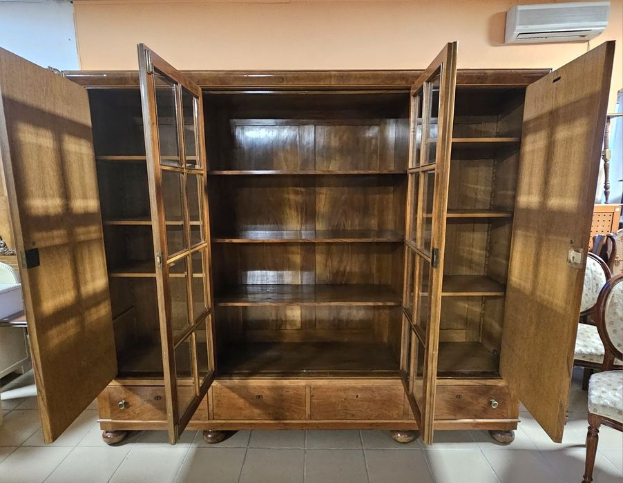 Biblioteka Biurko  Wiejska