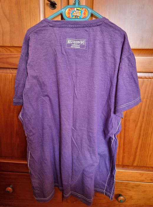 T-shirt roxa MZGZ, tamanho XL