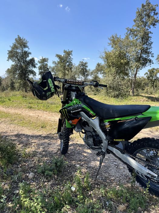 Kawasaki 250 impecavel