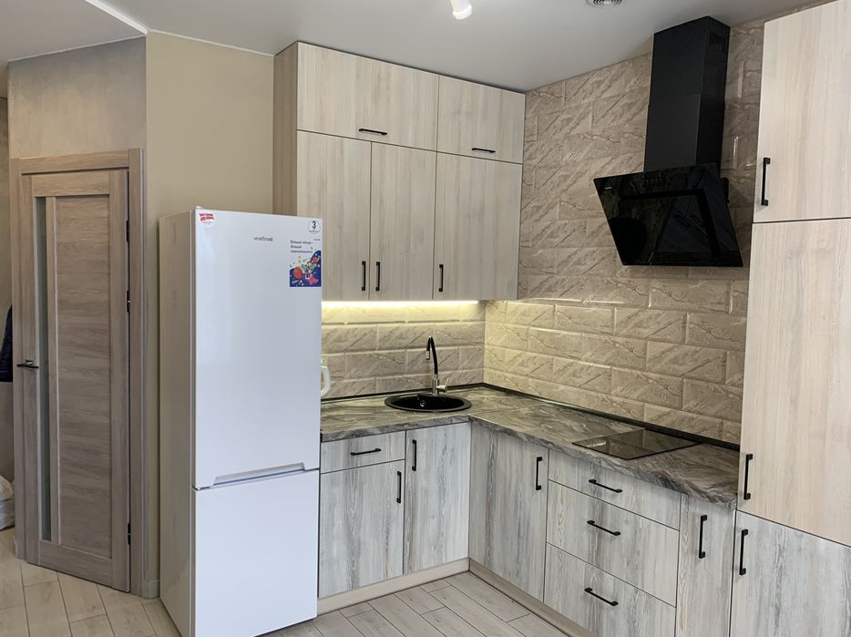 Парус.  Новострой ЖК Алые паруса. Правый берег.