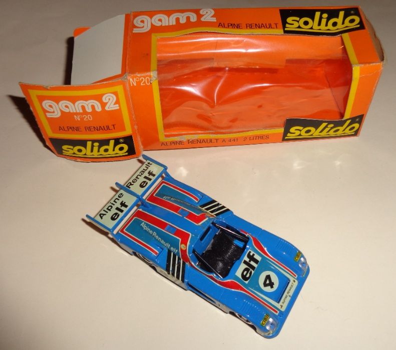 SOLIDO - modelo raro, em excelentes condições, na caixa original