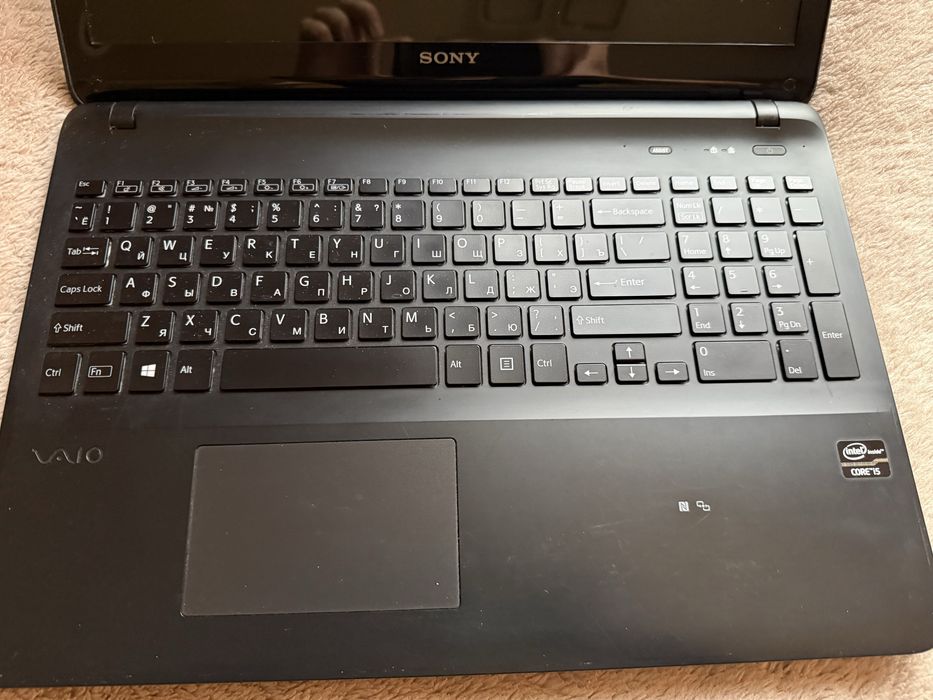 Ноутбук Sony Vaio (svf152a29v)