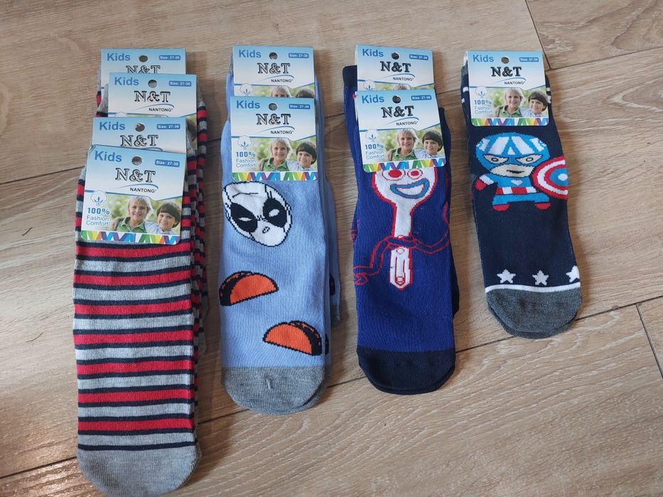 Zestaw skarpet chłopięcych antypoślizgowych 27-30