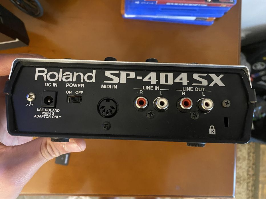Sampler Roland SP-404SX