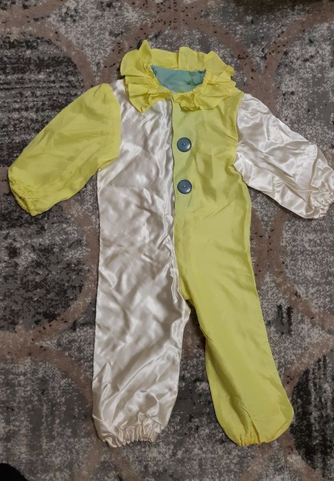 Продаётся костюм детский  на праздник Hand Made