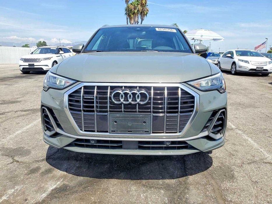 2022 Audi Q3 Premiun S Line 45 /