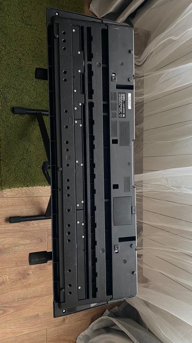 Синтезатор Casio LK-240 з підсвічуванням клавіш (для навчання)