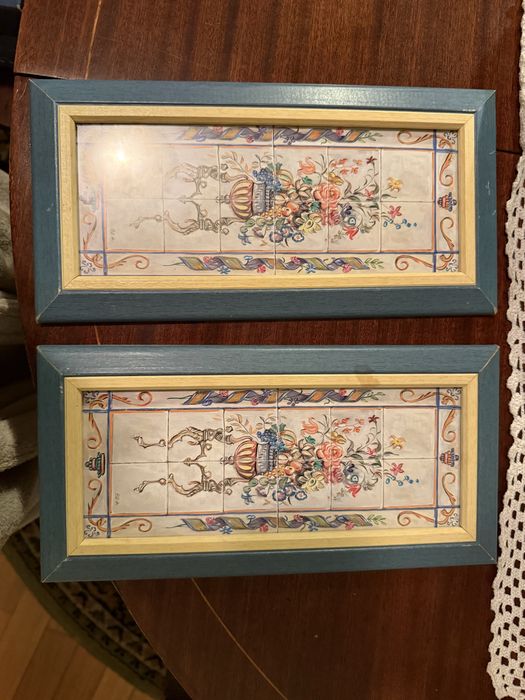 Conjunto de 2 quadros em madeira com flores