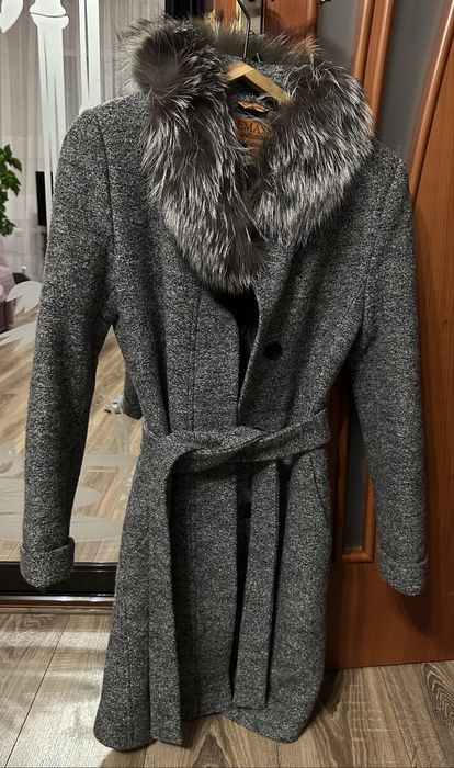 Шерстяне пальто,зимове пальто,пальто з чорнобуркою