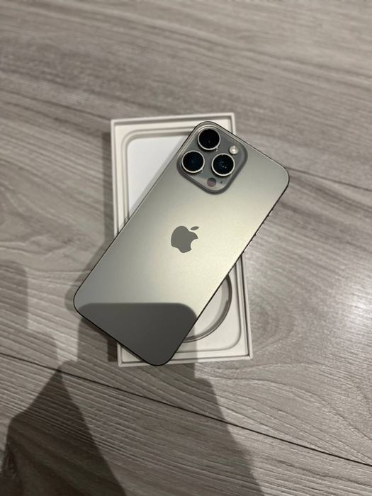 Iphone 15 pro max 512 gb Natural titanium