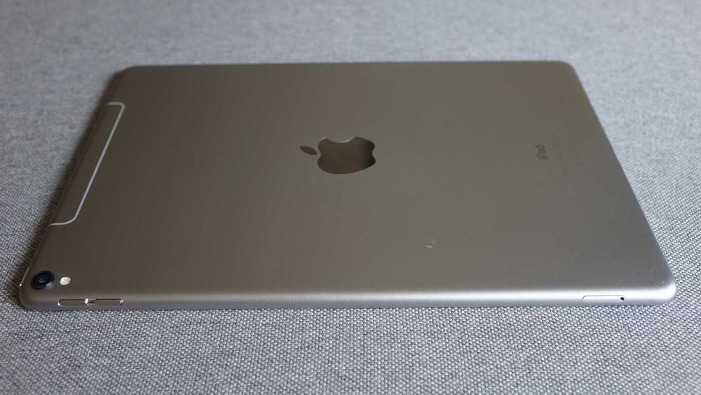 ИДЕАЛ Планшет Apple iPad PRO 10.5 Space Gray A1709 256GB Sim LTE акб 96% 80 Циклов