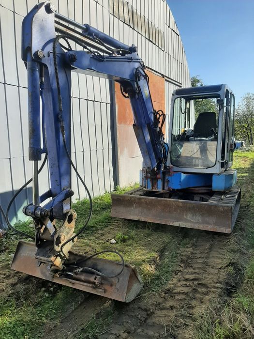Екскаватор Takeuchi