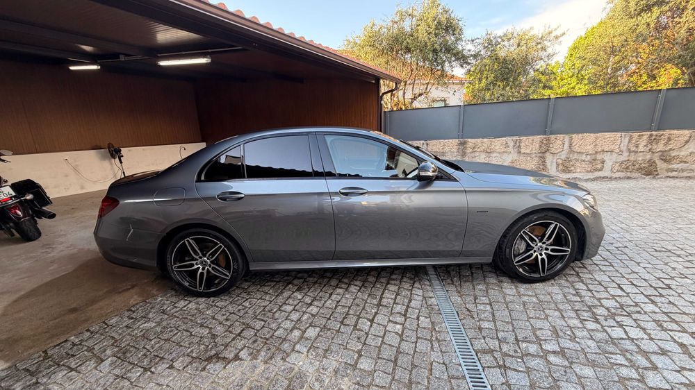 Mercedes E350e AMG