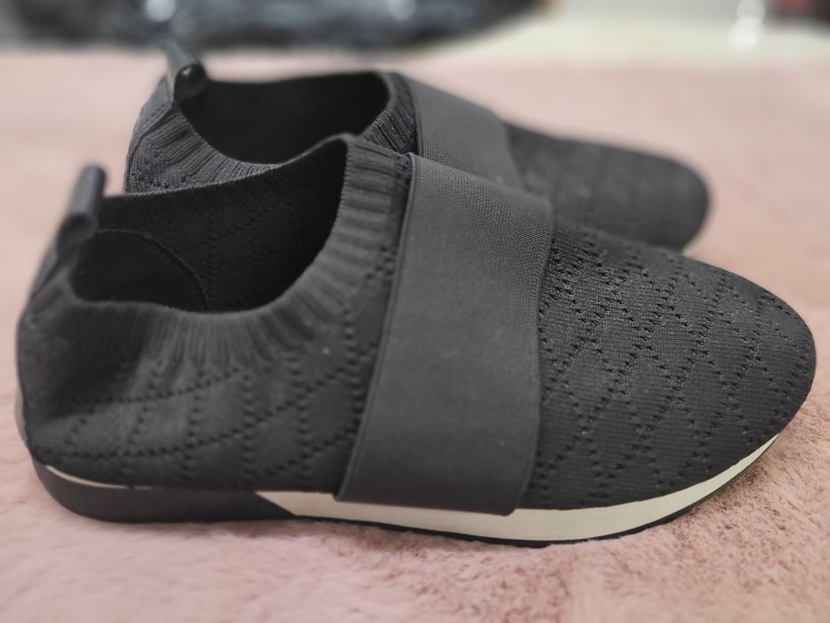 Wsuwane sportowe sneakersy damskie rozm 40