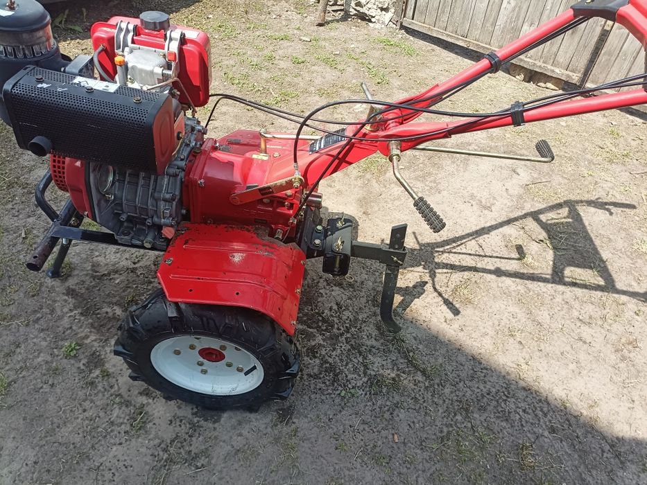 Продам мотоблок 26000