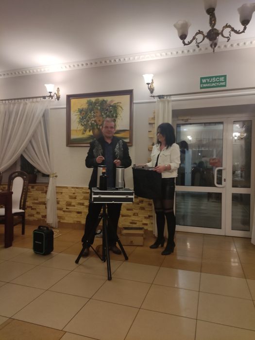 Pokaz iluzji -urodziny-wesela-imprezy dla dzieci. Magik-Leszek