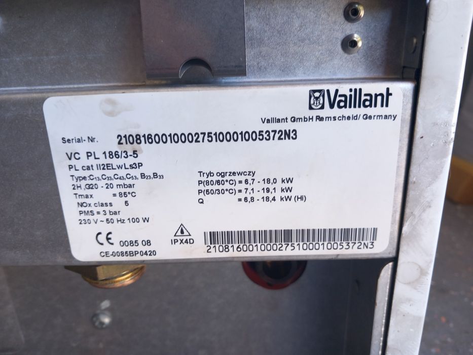 Vailland dwufunkcyjny eco tec plus 18 kw ze sterownikiem  color Matic