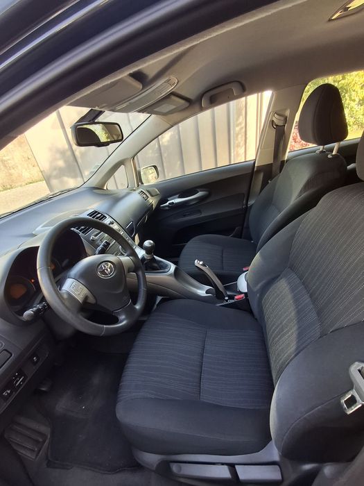 Toyota Auris 1.4 VVTI