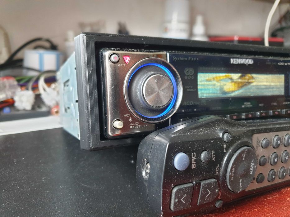 Kenwood KDC-W7531 Bluetooth
