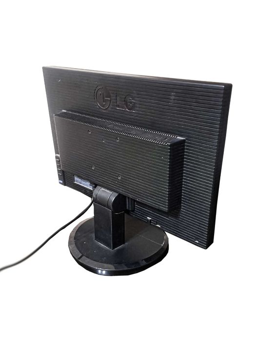 Монітор LG Flatron L194WS