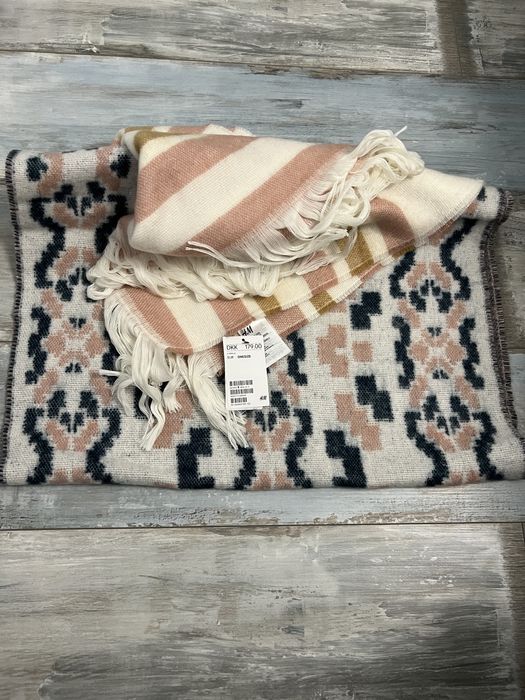 Великий шарф-палантин H&M