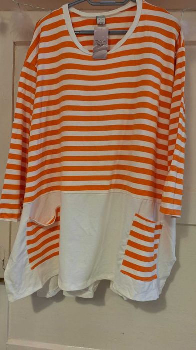 Większa bluza. Bawełniana lekka bluza w paski.