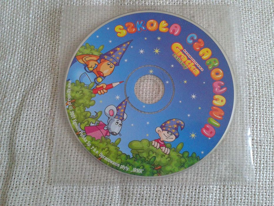 Gratka, Szkoła Czarowania