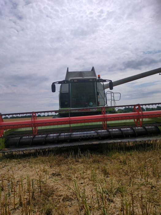 Claas lexion 560 /550( new holland john deere massey ferguson case)