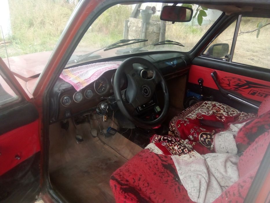 Продам ваз 2106 в