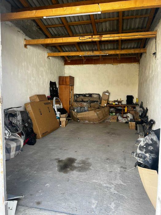 Гараж в кооперативі "Слава"