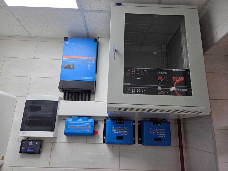 БУДИНОК з ремонтом та з сонячною станцією!Осещина,КМ Міжріччя Вишгород